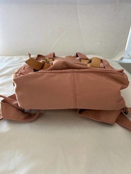 Doughnut Outdoor Adventure Backpack Blush - Picture 8 of 8